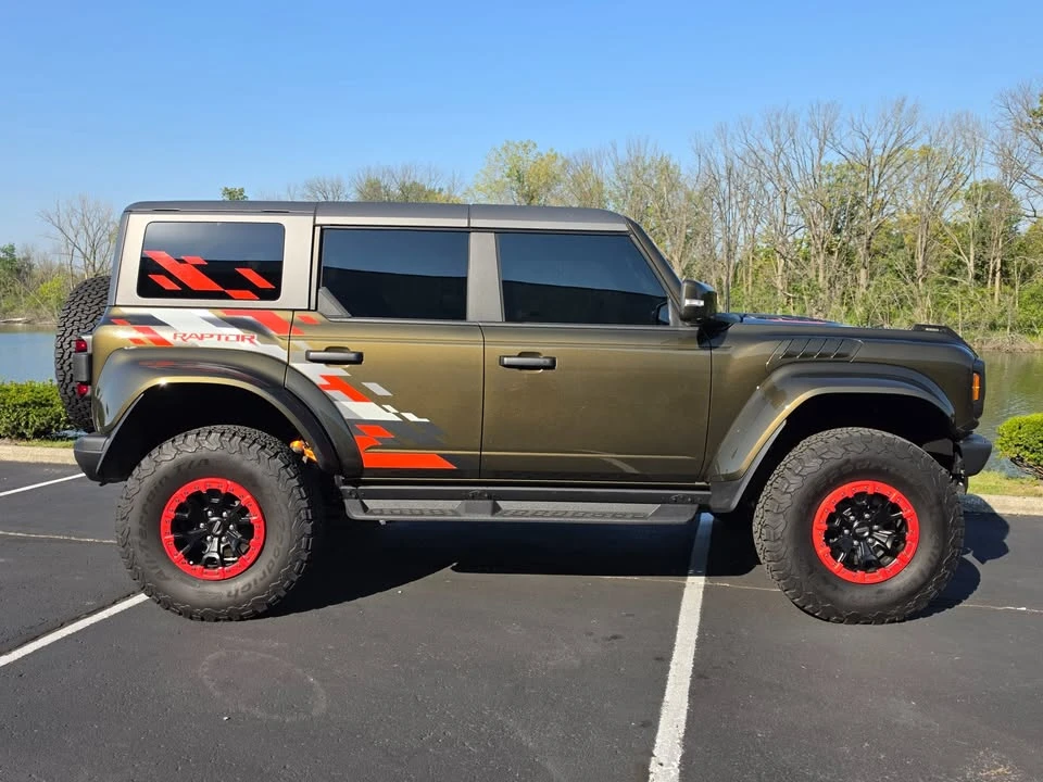 2024 Ford Bronco Raptor 6th Gen - Image 4 of 15