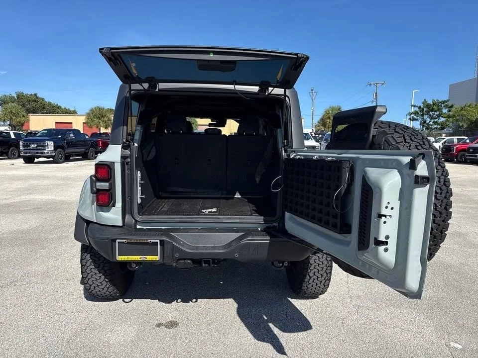 2024 Ford Bronco Raptor 6th Gen - Image 18 of 20
