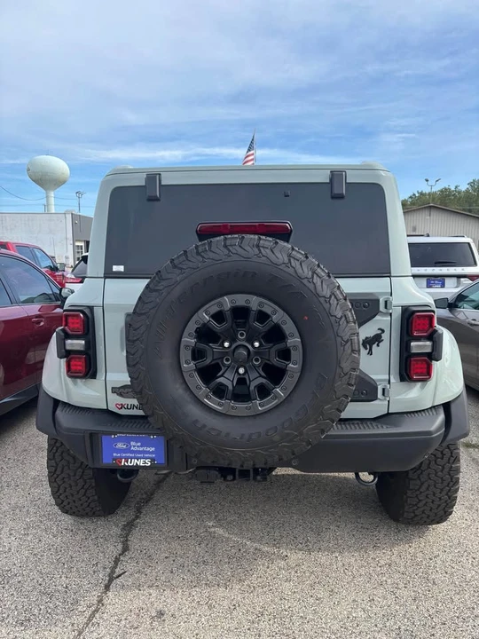 2024 Ford Bronco Raptor 6th Gen - Image 5 of 6