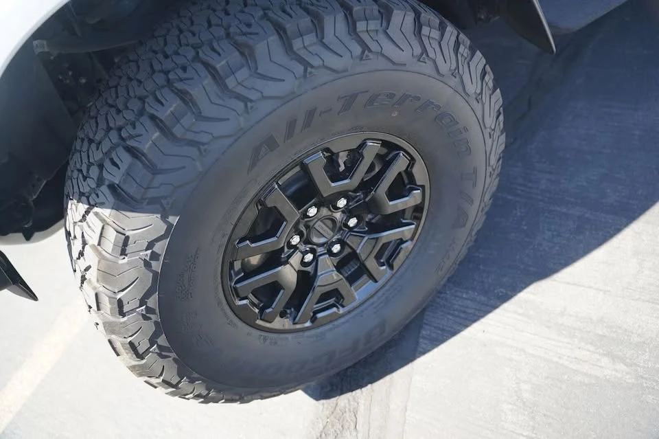 2024 Ford Bronco Raptor 6th Gen - Image 9 of 20