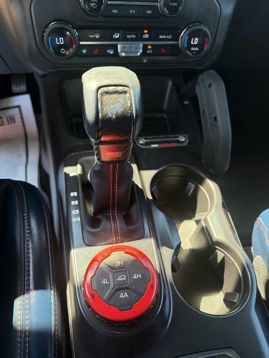 2024 Ford Bronco Raptor 6th Gen - Image 12 of 17