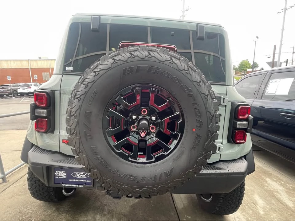2024 Ford Bronco Raptor 6th Gen - Image 2 of 9