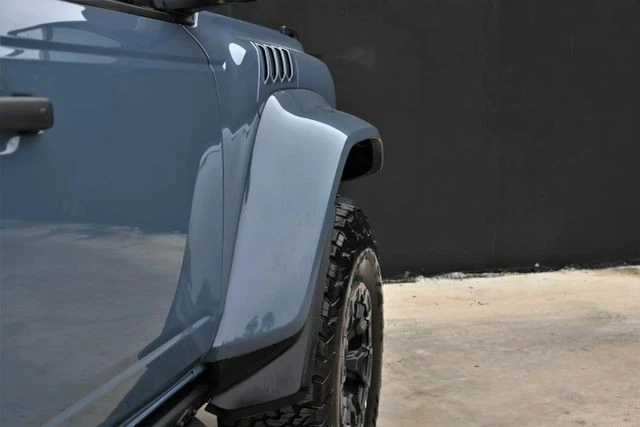 2024 Ford Bronco Raptor 6th Gen - Image 13 of 21