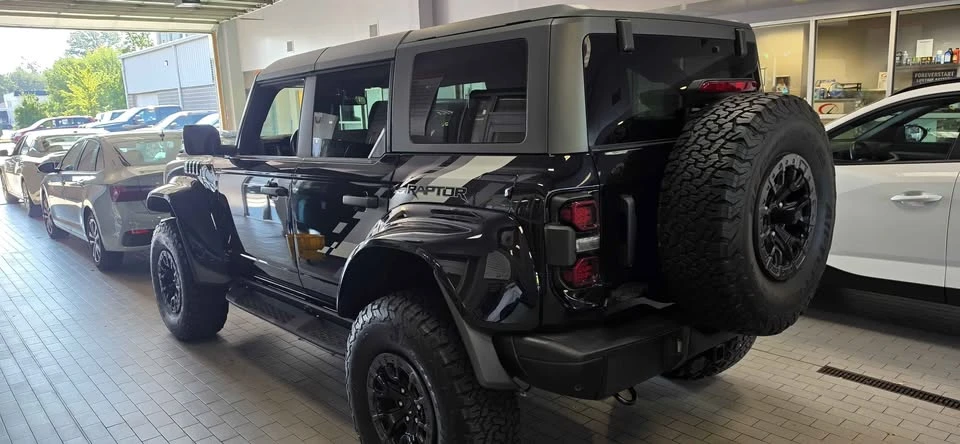 2024 Ford Bronco Raptor 6th Gen - Image 6 of 12