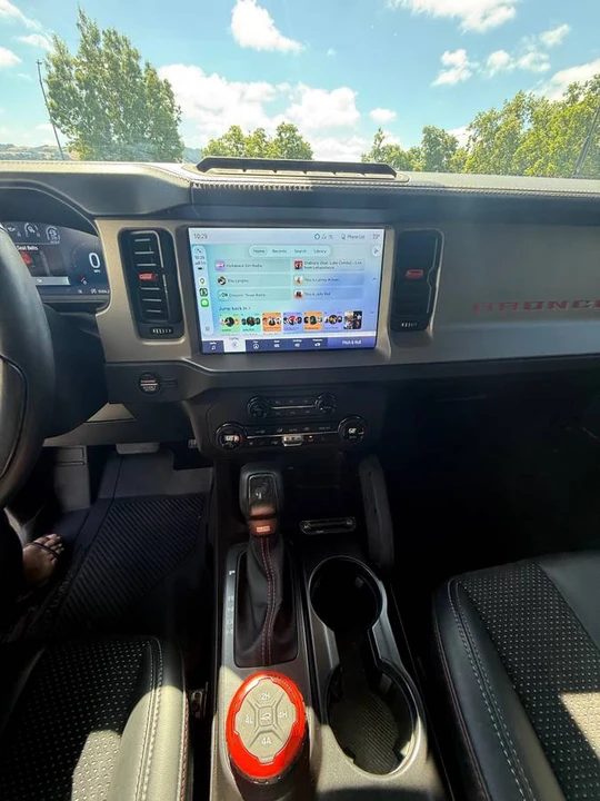 2024 Ford Bronco Raptor 6th Gen - Image 13 of 18