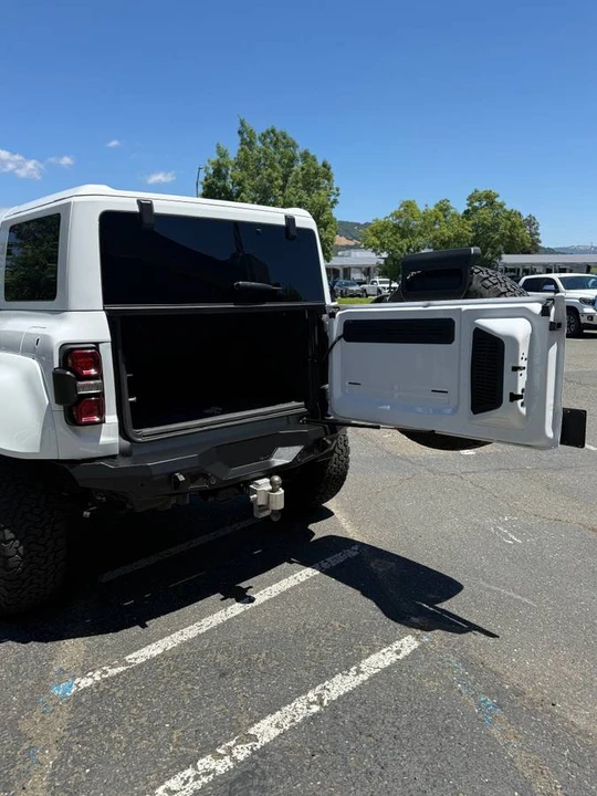 2024 Ford Bronco Raptor 6th Gen - Image 6 of 18