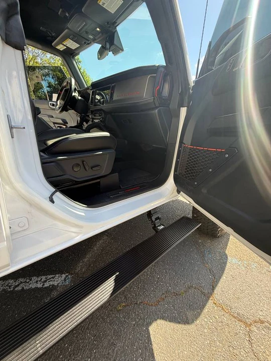 2024 Ford Bronco Raptor 6th Gen - Image 10 of 18