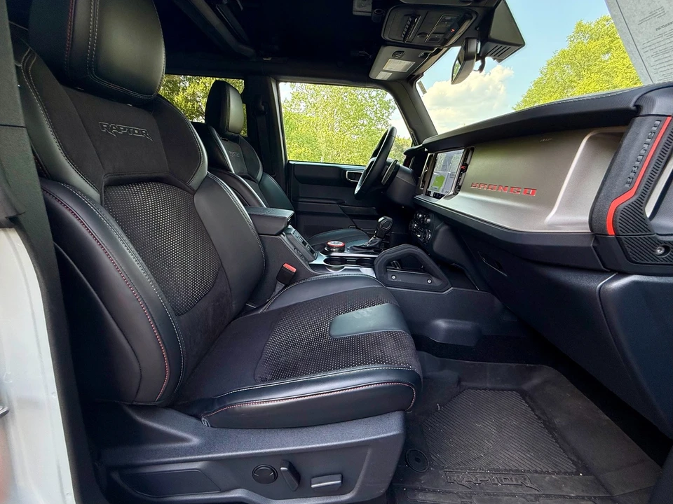 2024 Ford Bronco Raptor 6th Gen - Image 12 of 31