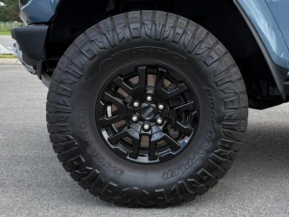 2024 Ford Bronco Raptor 6th Gen - Image 12 of 31