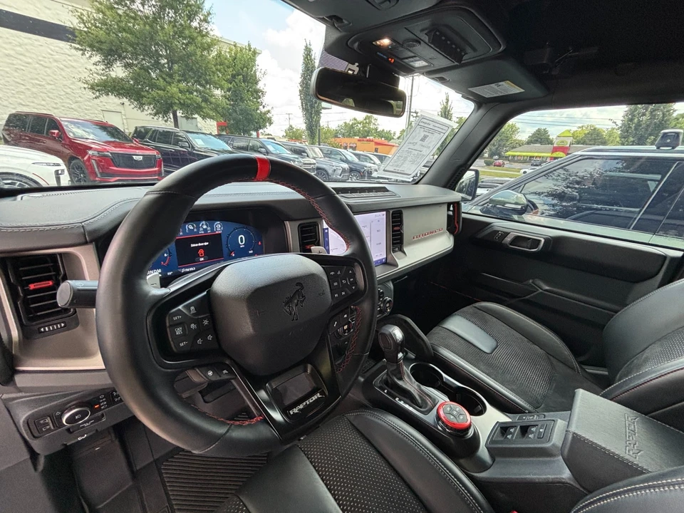 2024 Ford Bronco Raptor 6th Gen - Image 15 of 31