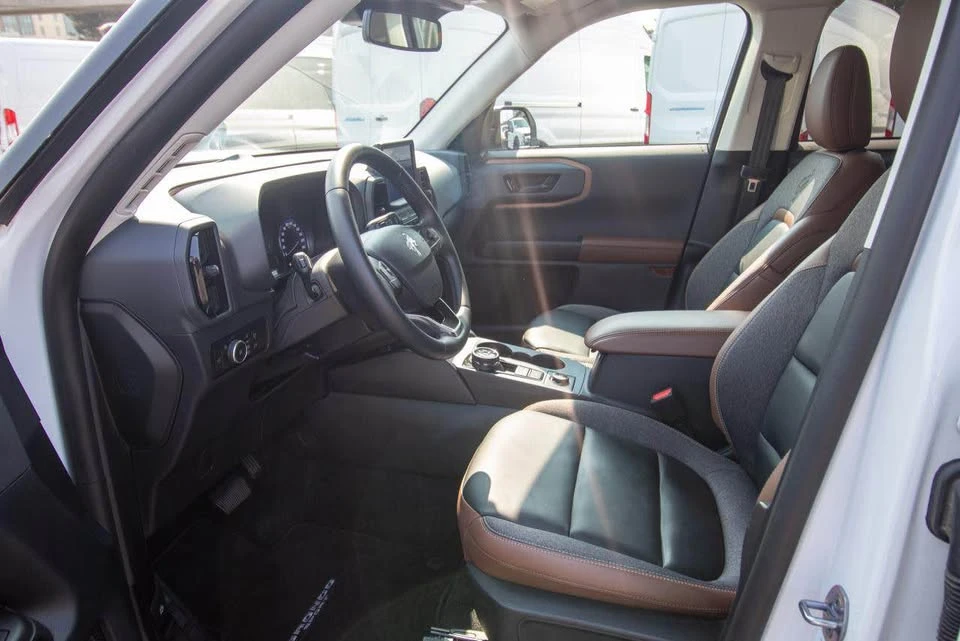 2024 Ford Bronco Sport - Image 9 of 17