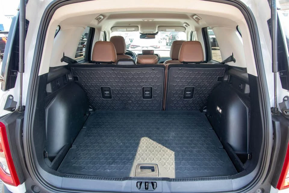 2024 Ford Bronco Sport - Image 5 of 17