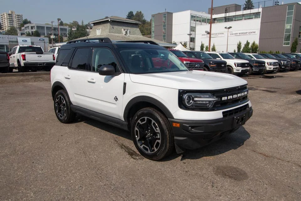 2024 Ford Bronco Sport - Image 2 of 17