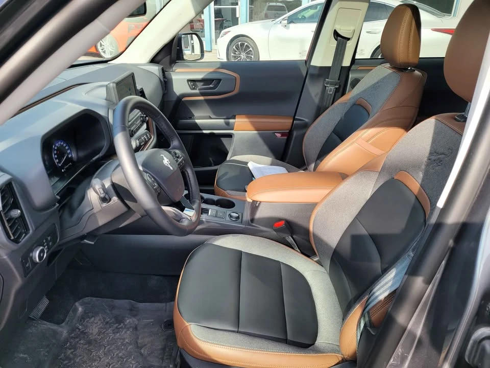 2024 Ford Bronco Sport - Image 9 of 10