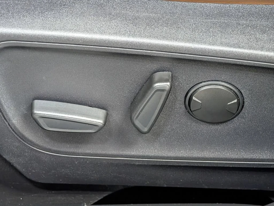 2024 Ford Bronco 6th Gen - Image 14 of 30