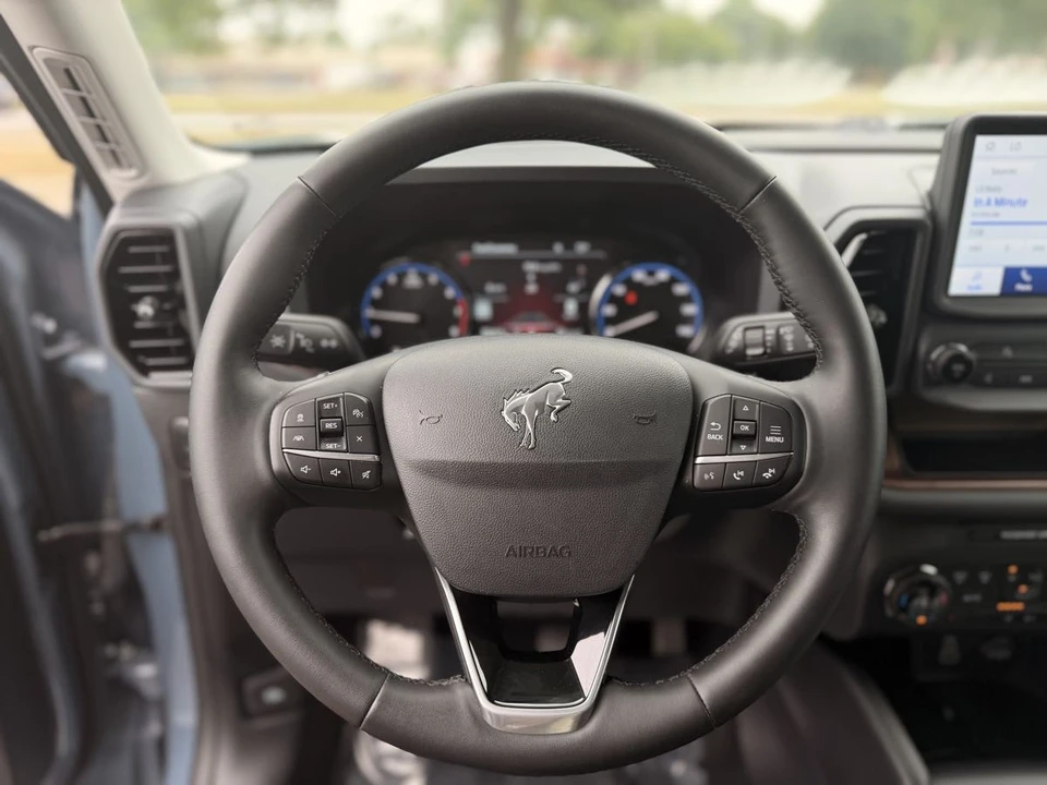 2024 Ford Bronco 6th Gen - Image 16 of 24