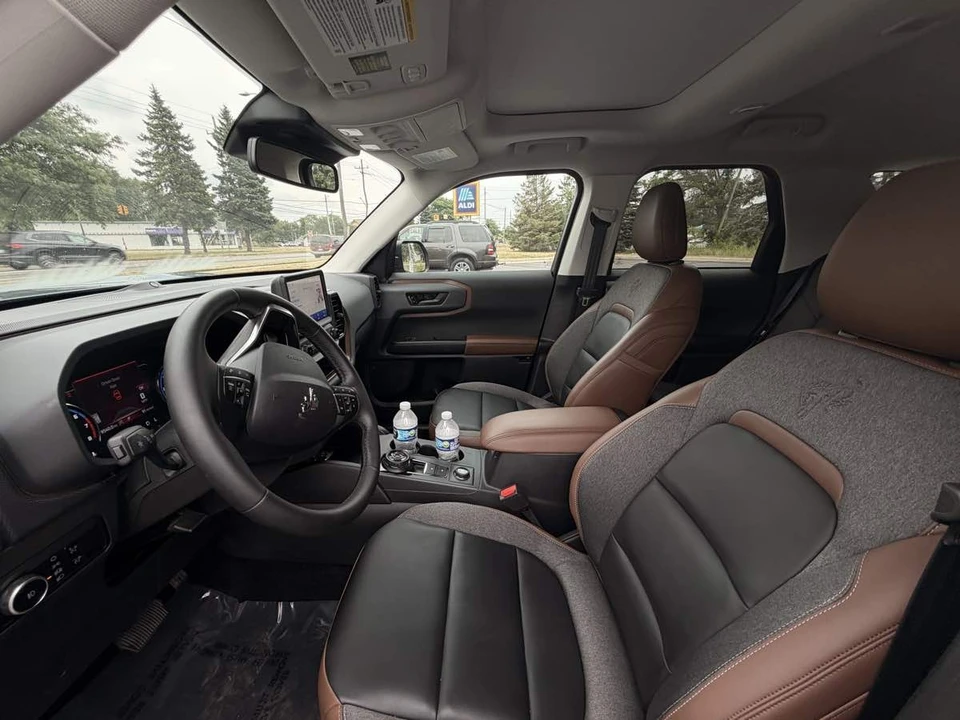 2024 Ford Bronco 6th Gen - Image 12 of 24