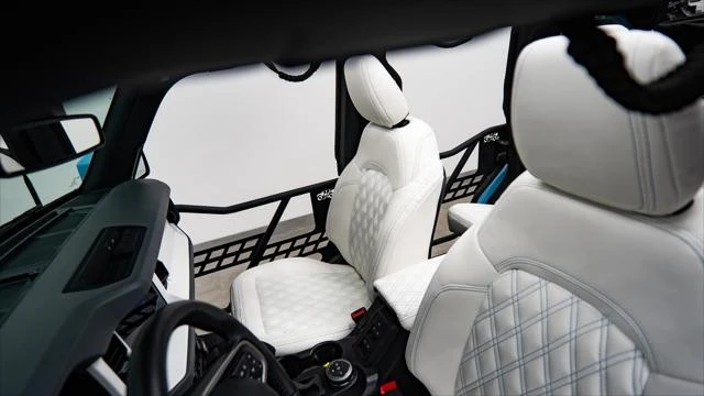 2024 Ford Bronco 6th Gen - Image 28 of 31