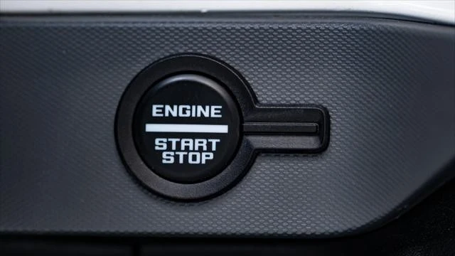 2024 Ford Bronco 6th Gen - Image 19 of 31