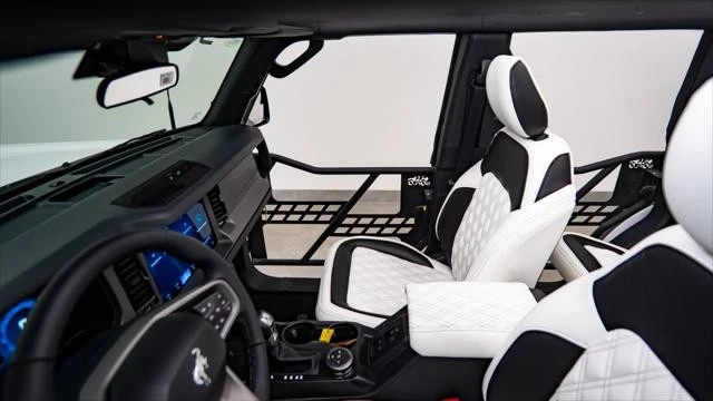2024 Ford Bronco 6th Gen - Image 27 of 31