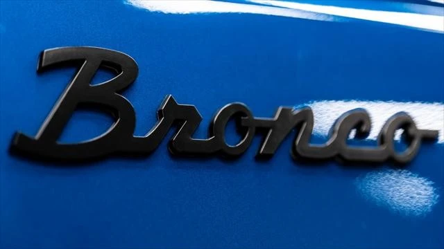 2024 Ford Bronco 6th Gen - Image 16 of 31