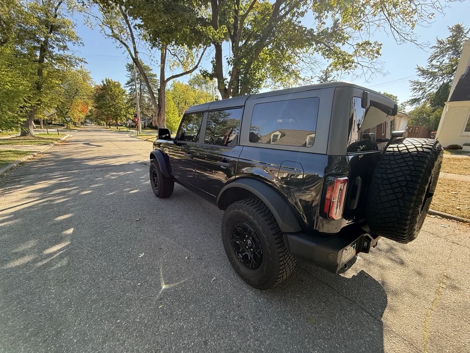 2024 Ford Bronco 6th Gen - Image 5 of 17