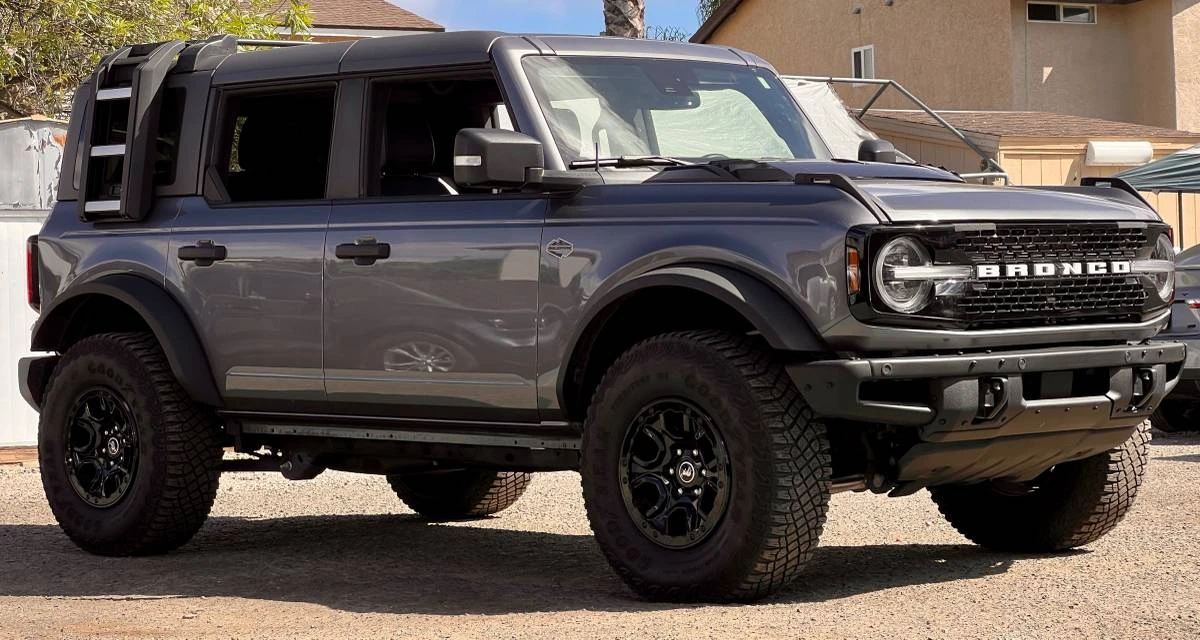 2024 Ford Bronco 6th Gen - Image 3 of 24