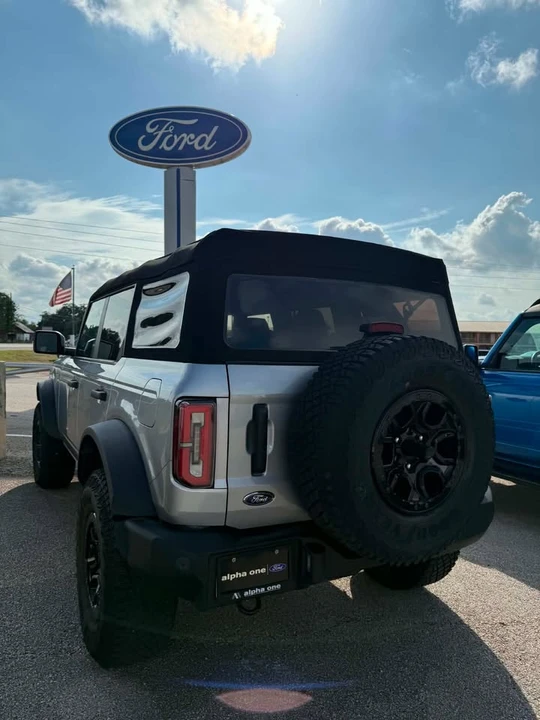 2024 Ford Bronco 6th Gen - Image 2 of 4