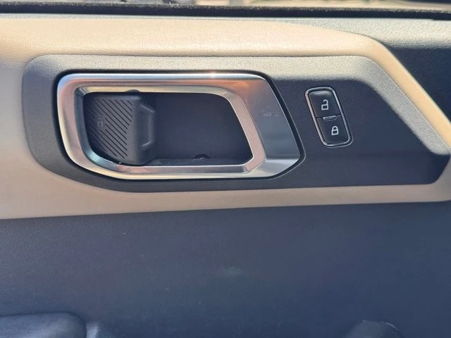 2024 Ford Bronco 6th Gen - Image 16 of 30