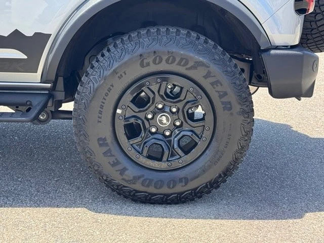 2024 Ford Bronco 6th Gen - Image 14 of 30