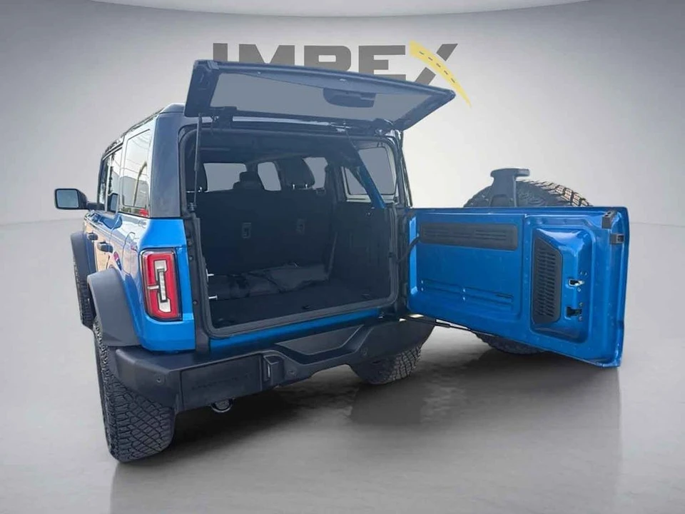 2024 Ford Bronco 6th Gen - Image 9 of 31