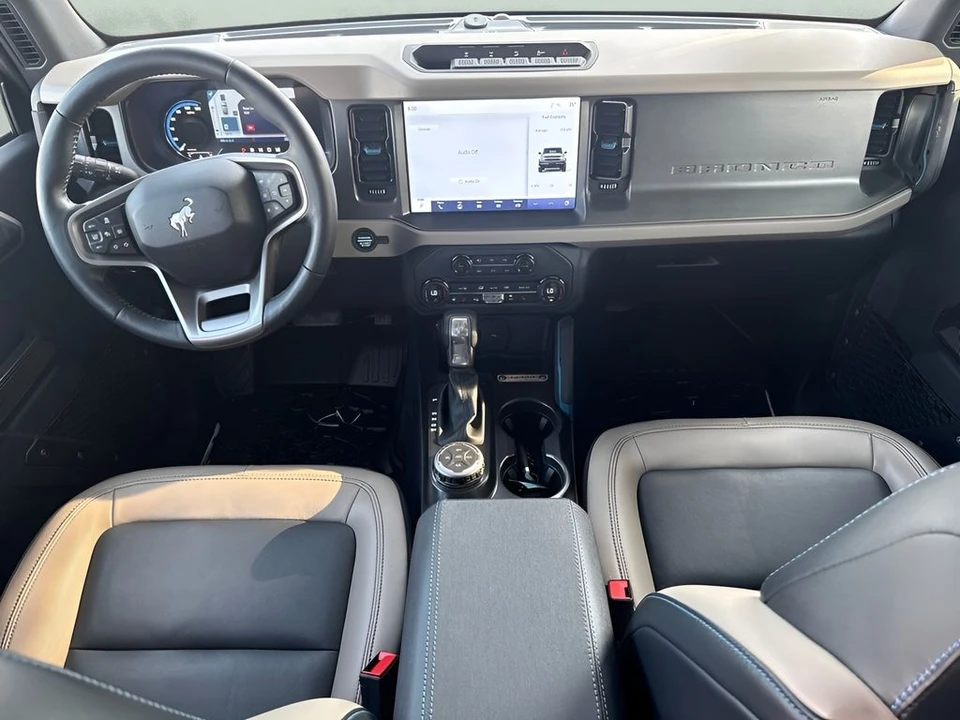 2024 Ford Bronco 6th Gen - Image 16 of 31