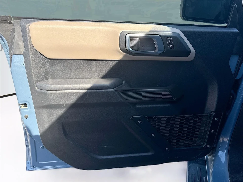 2024 Ford Bronco 6th Gen - Image 14 of 16