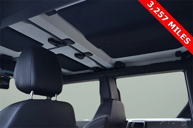 2024 Ford Bronco 6th Gen - Image 19 of 21