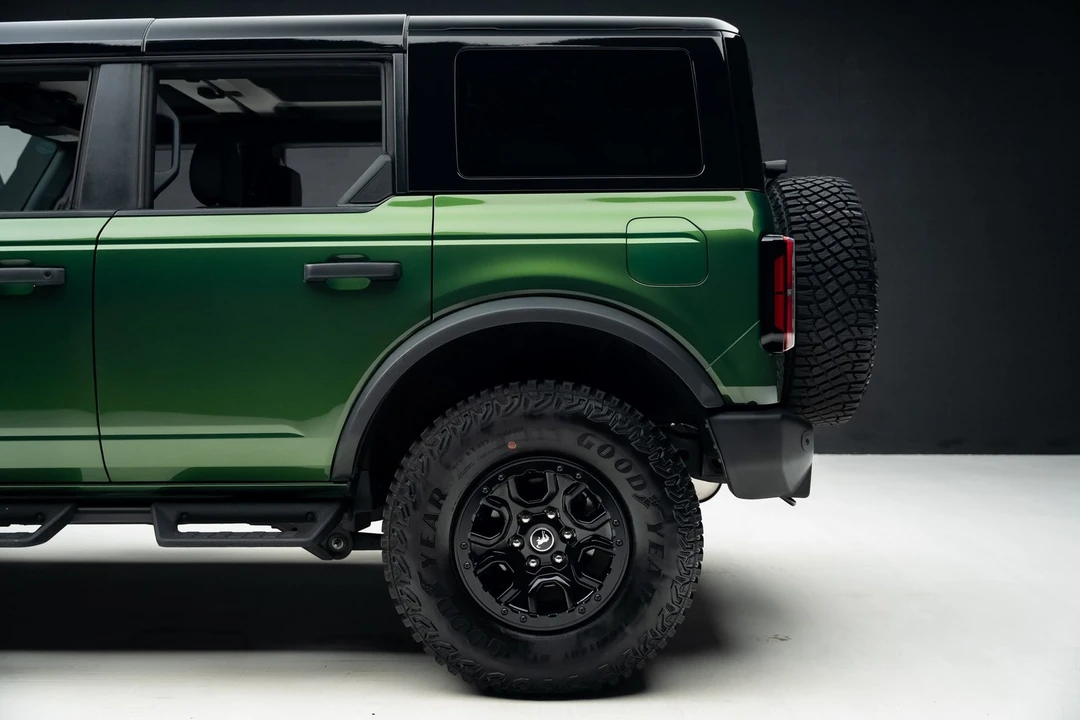 2024 Ford Bronco 6th Gen - Image 20 of 21