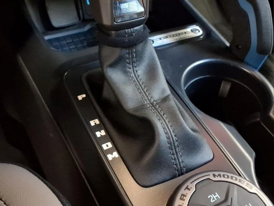 2024 Ford Bronco 6th Gen - Image 15 of 30