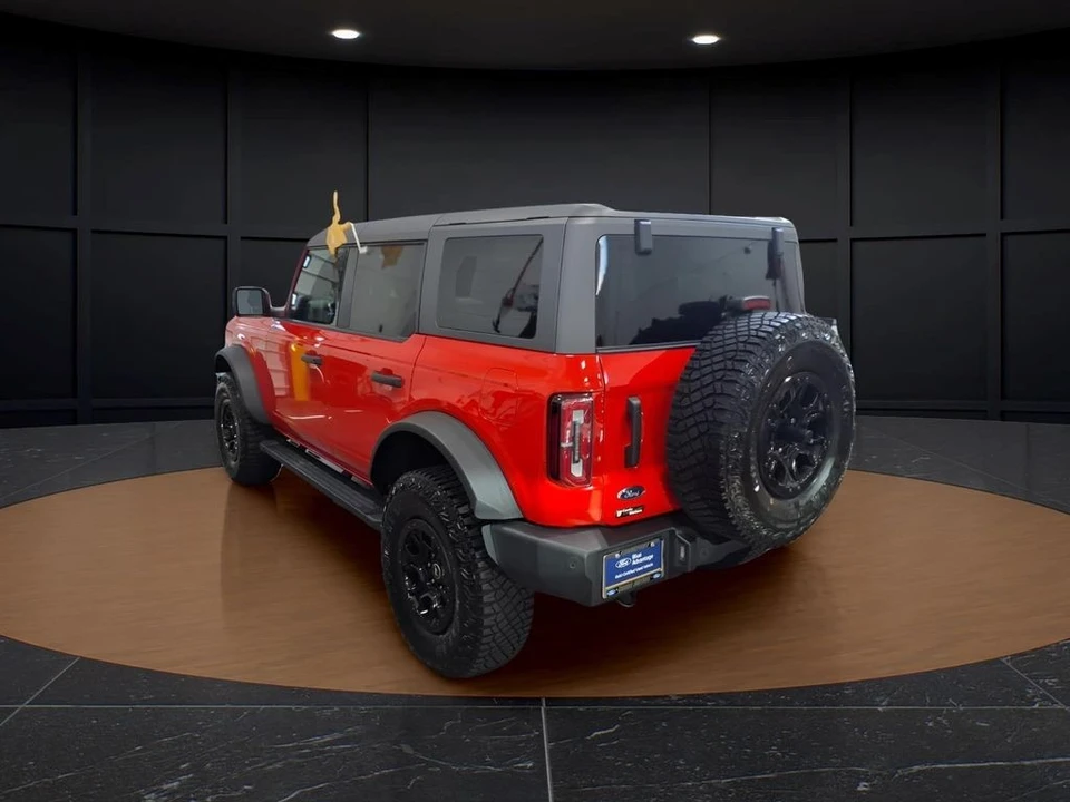 2024 Ford Bronco 6th Gen - Image 4 of 30