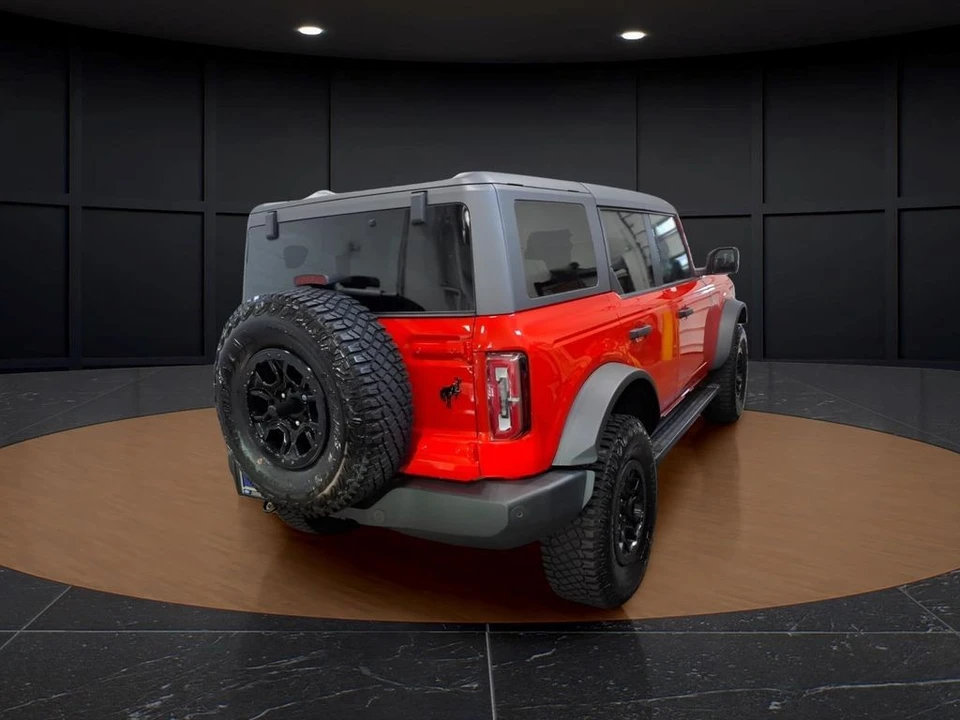 2024 Ford Bronco 6th Gen - Image 6 of 30