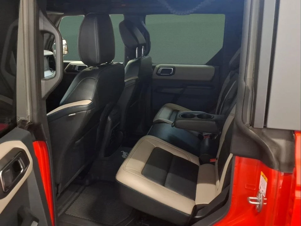 2024 Ford Bronco 6th Gen - Image 28 of 30