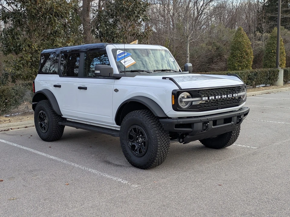 2024 Ford Bronco 6th Gen - Image 2 of 12