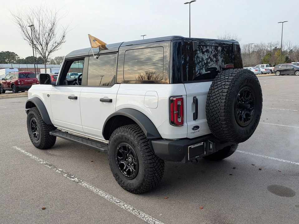 2024 Ford Bronco 6th Gen - Image 6 of 12