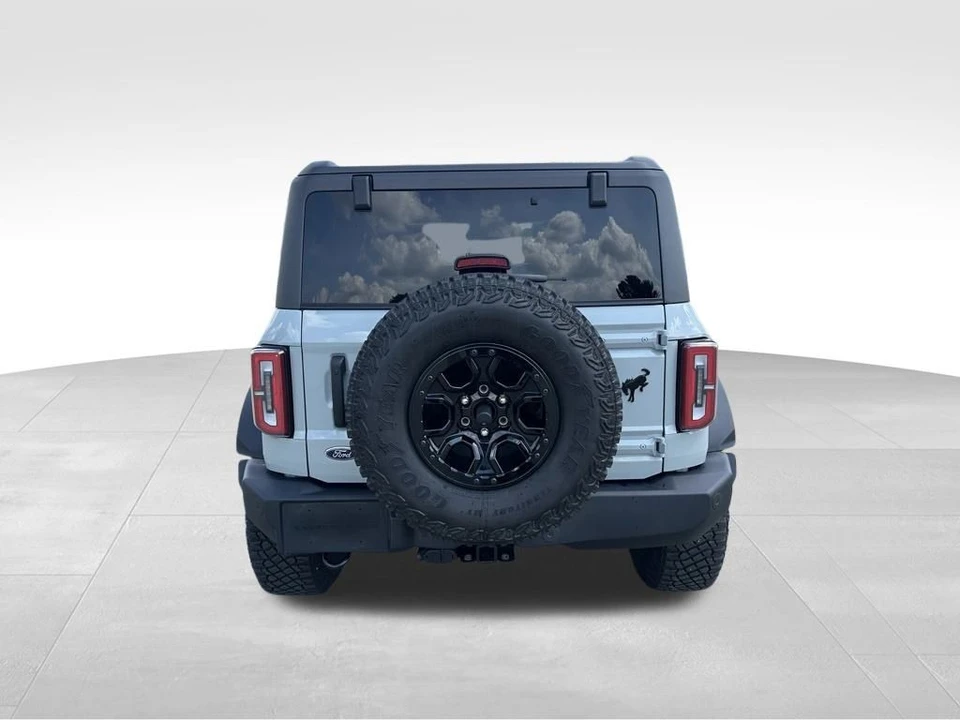 2024 Ford Bronco 6th Gen - Image 3 of 12