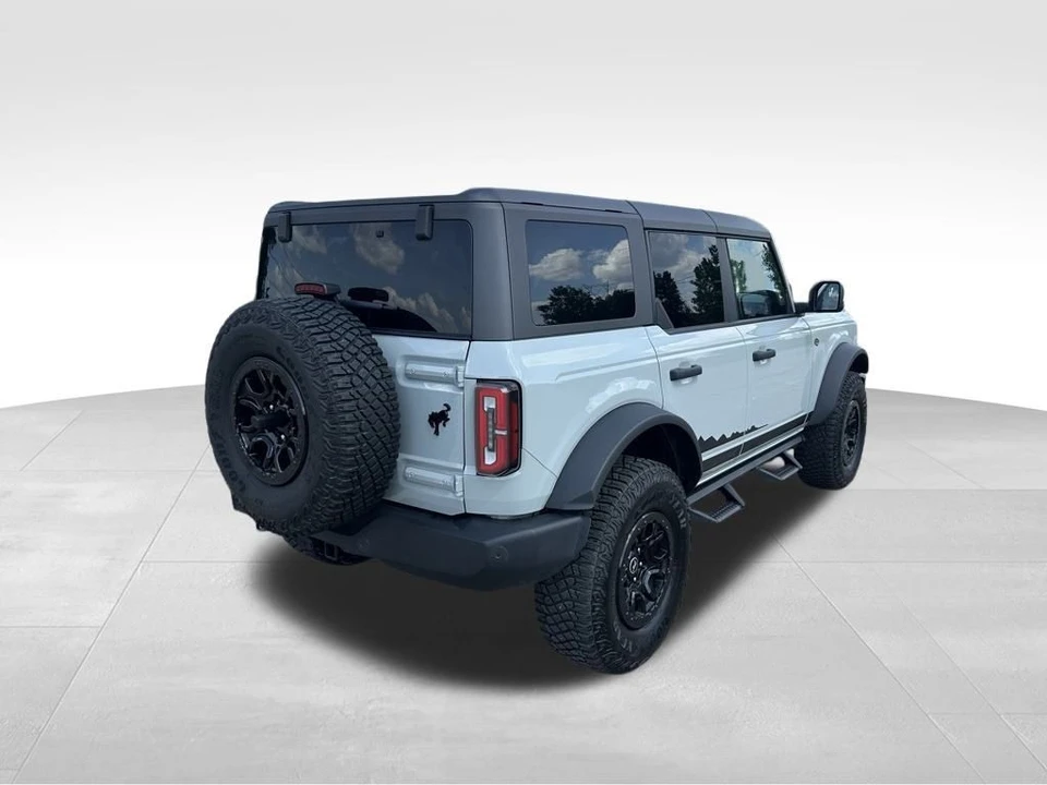 2024 Ford Bronco 6th Gen - Image 4 of 12