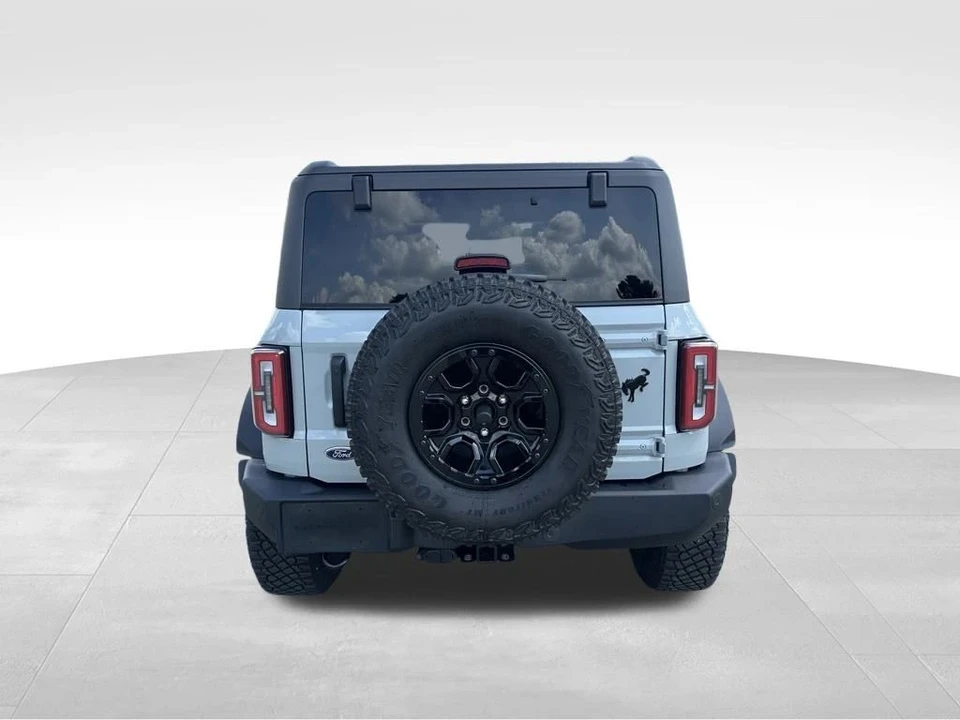 2024 Ford Bronco 6th Gen - Image 3 of 12