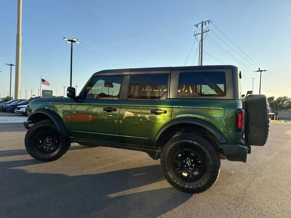 2024 Ford Bronco 6th Gen - Image 5 of 15