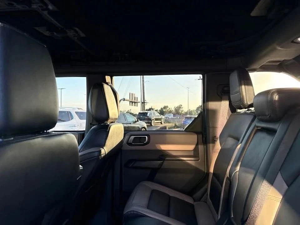 2024 Ford Bronco 6th Gen - Image 10 of 15