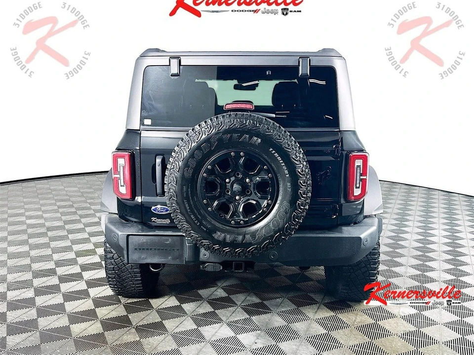 2024 Ford Bronco 6th Gen - Image 6 of 12