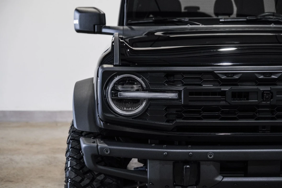 2024 Ford Bronco 6th Gen - Image 3 of 12
