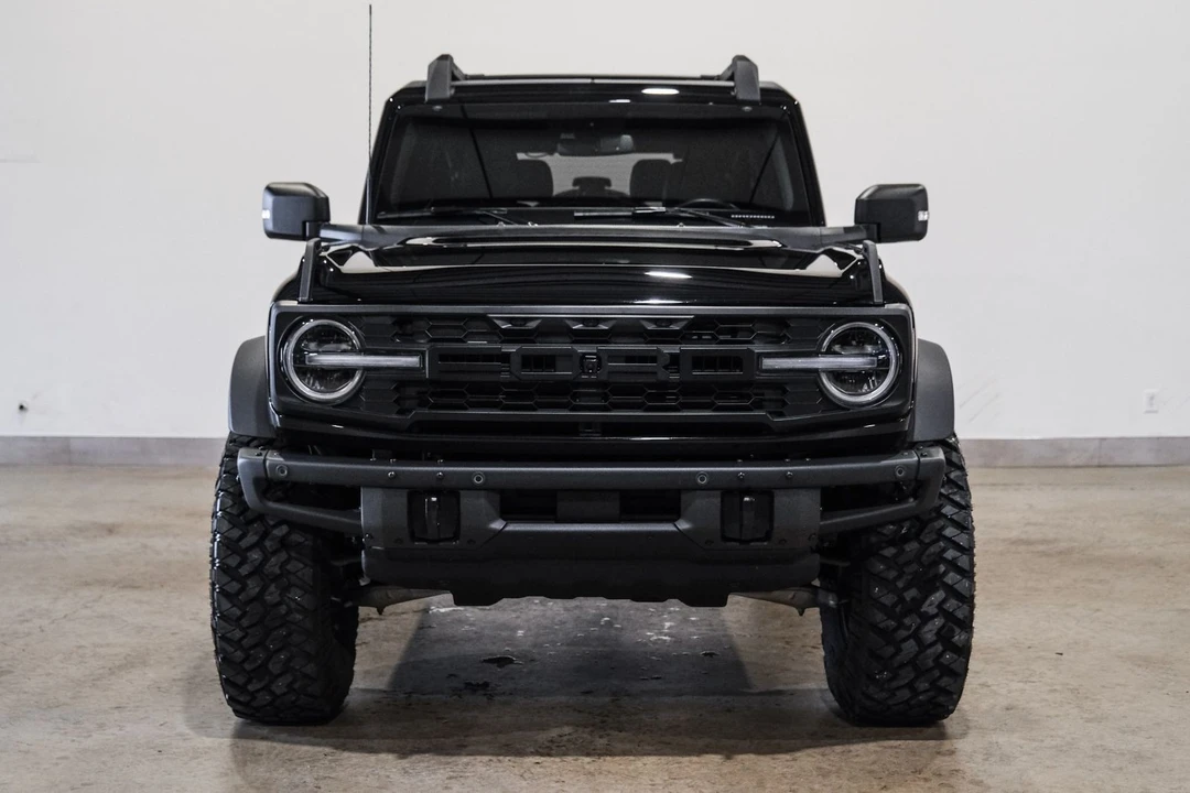 2024 Ford Bronco 6th Gen - Image 2 of 12