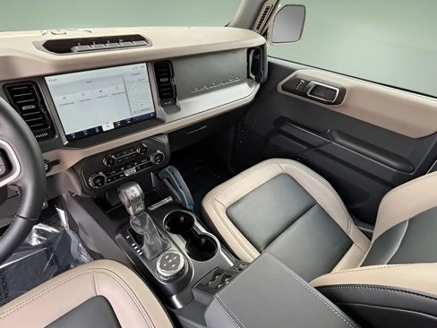 2024 Ford Bronco 6th Gen - Image 6 of 11